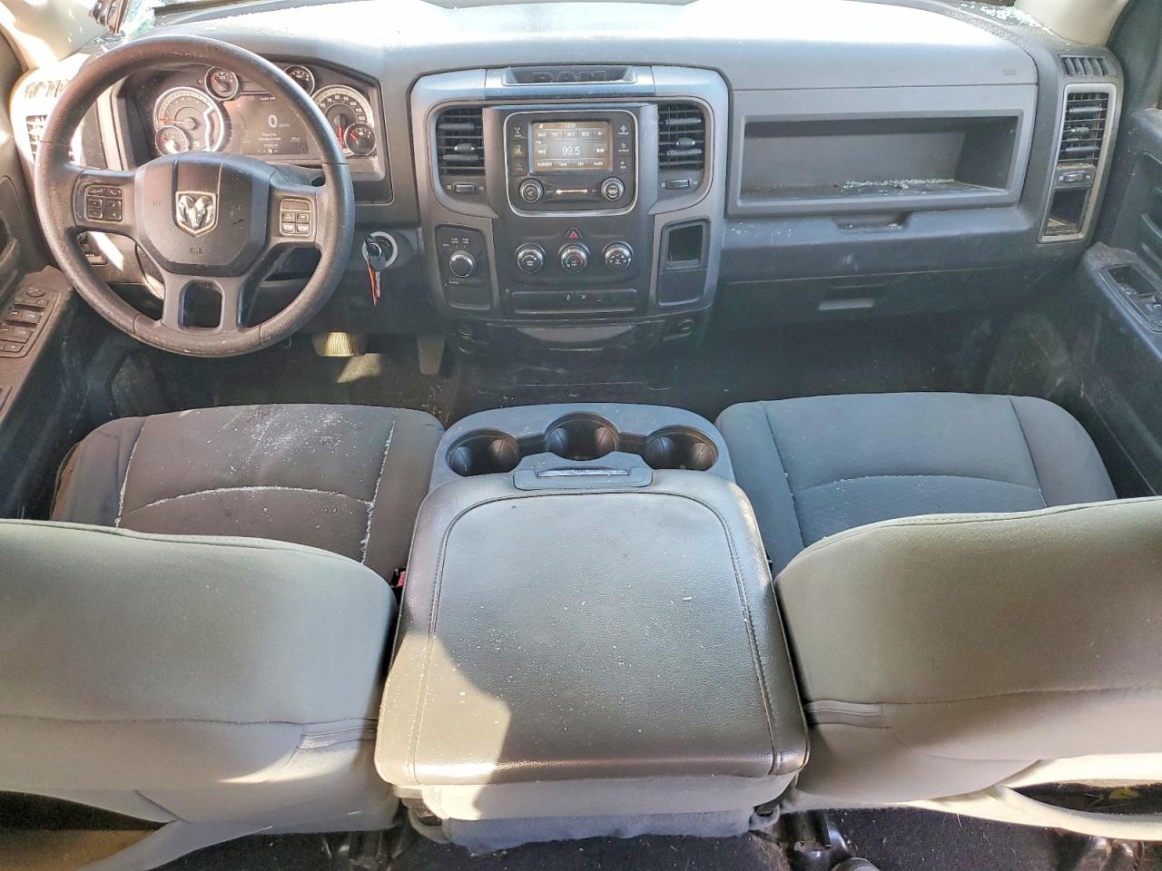 2013 RAM 1500 ST photo 8