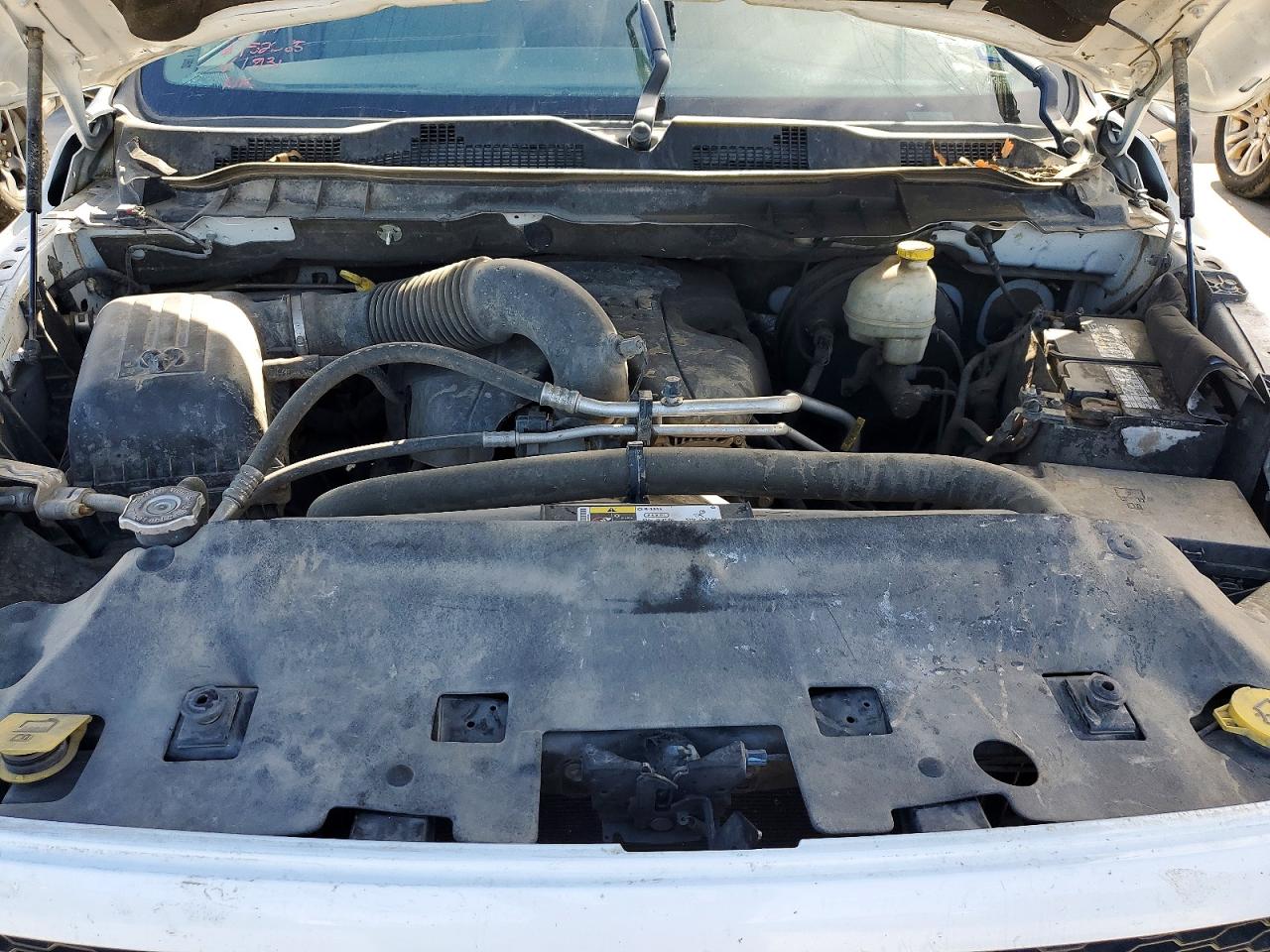 2013 RAM 1500 ST photo 11
