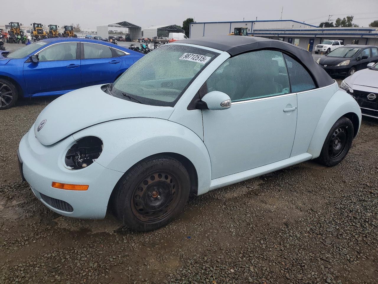 2006 VOLKSWAGEN NEW BEETLE