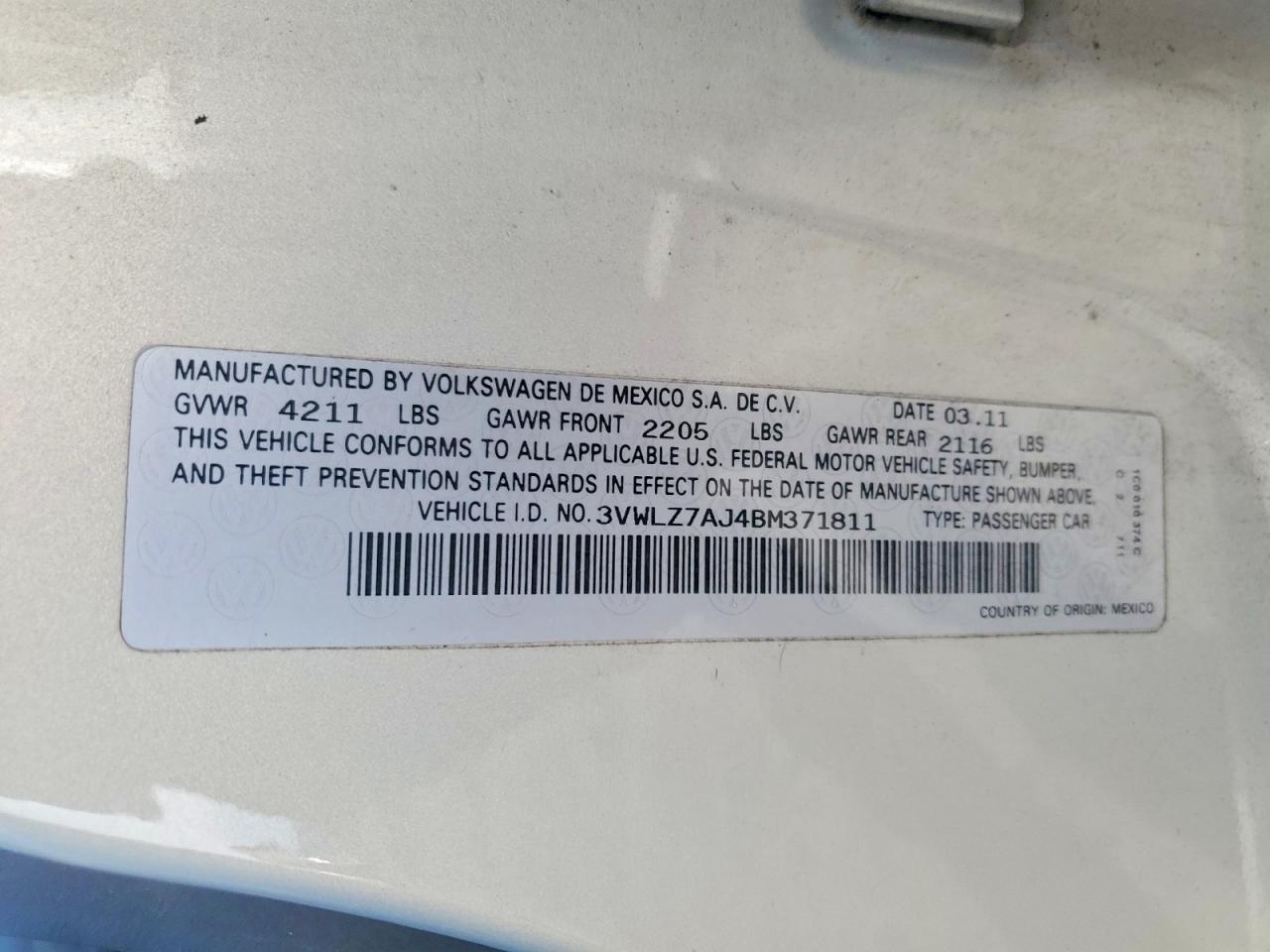 2011 VOLKSWAGEN JETTA SEL photo 12