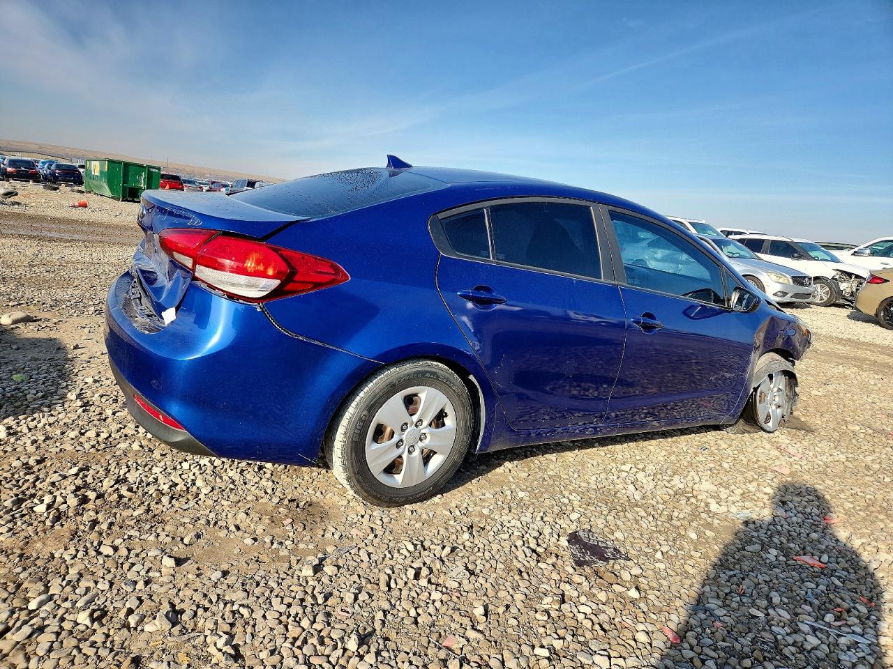 2017 KIA FORTE LX photo 3