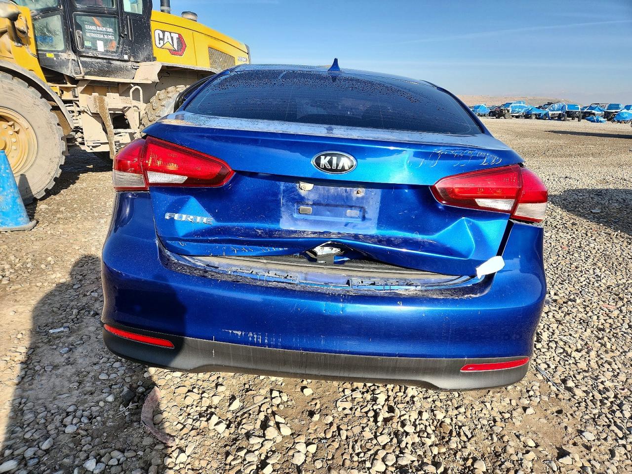 2017 KIA FORTE LX photo 6
