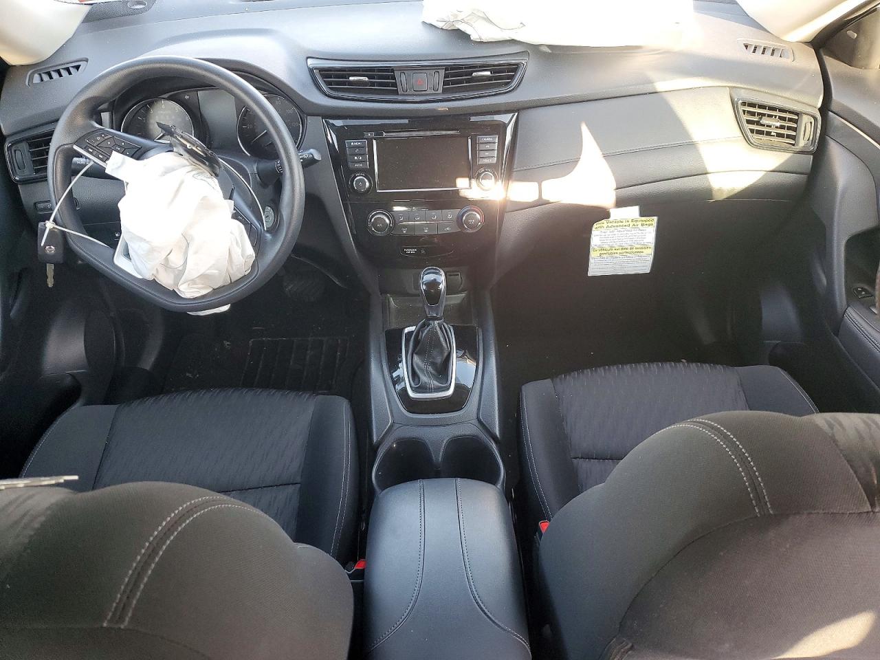 2019 NISSAN ROGUE S photo 8