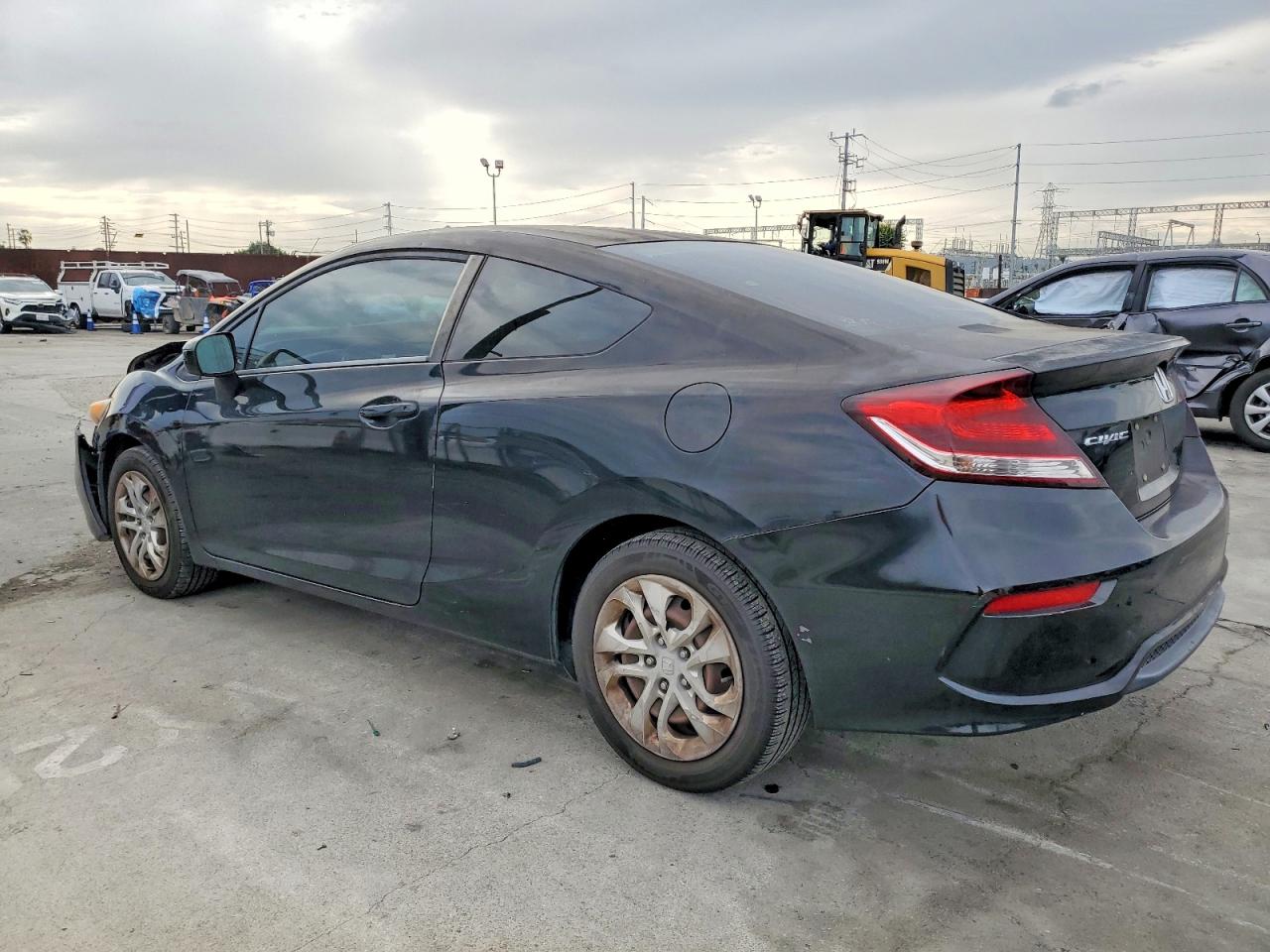 2015 HONDA CIVIC LX photo 2