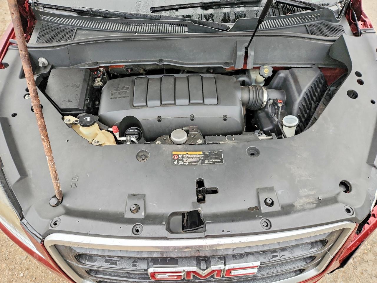 2016 GMC ACADIA SLE photo 12
