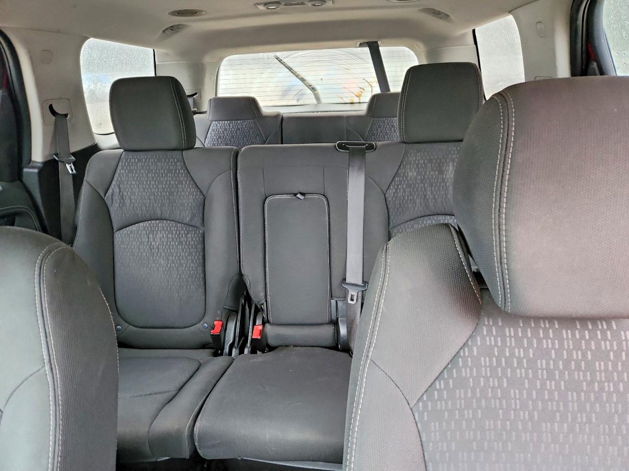 2016 GMC ACADIA SLE photo 10