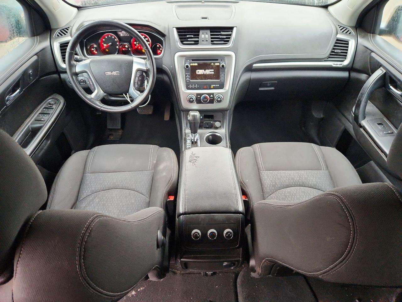 2016 GMC ACADIA SLE photo 8