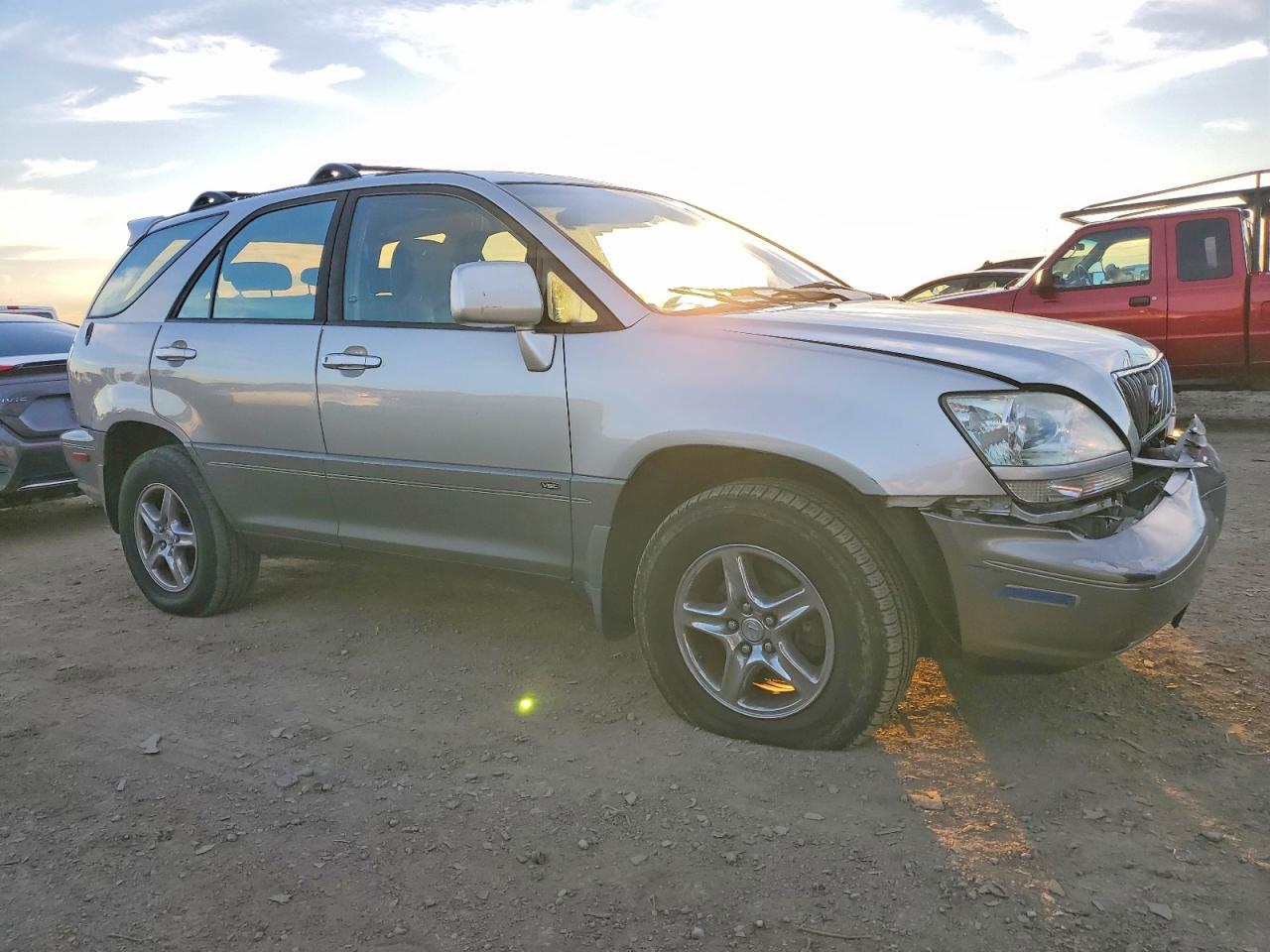 2002 LEXUS RX 300 photo 4