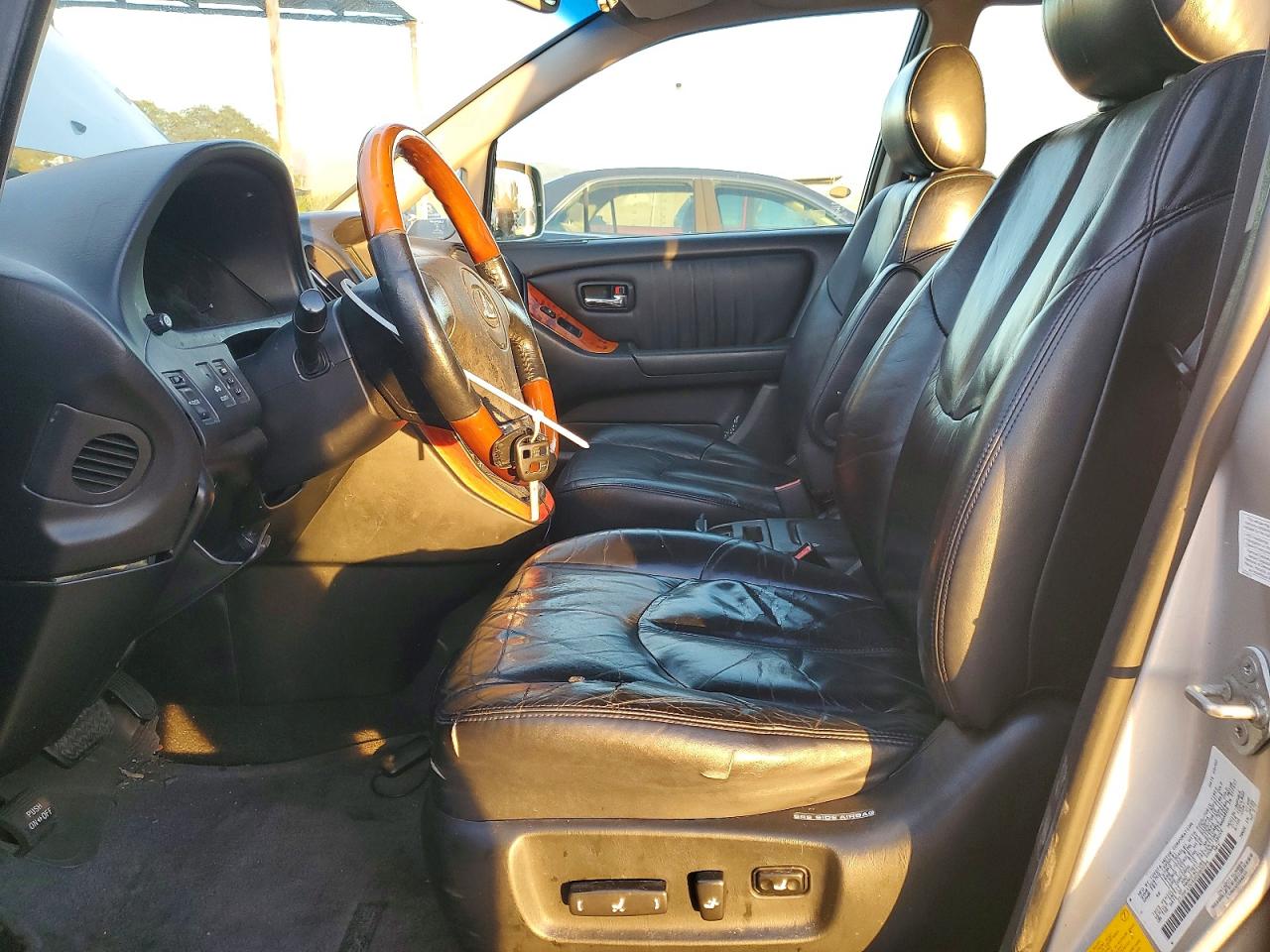 2002 LEXUS RX 300 photo 7