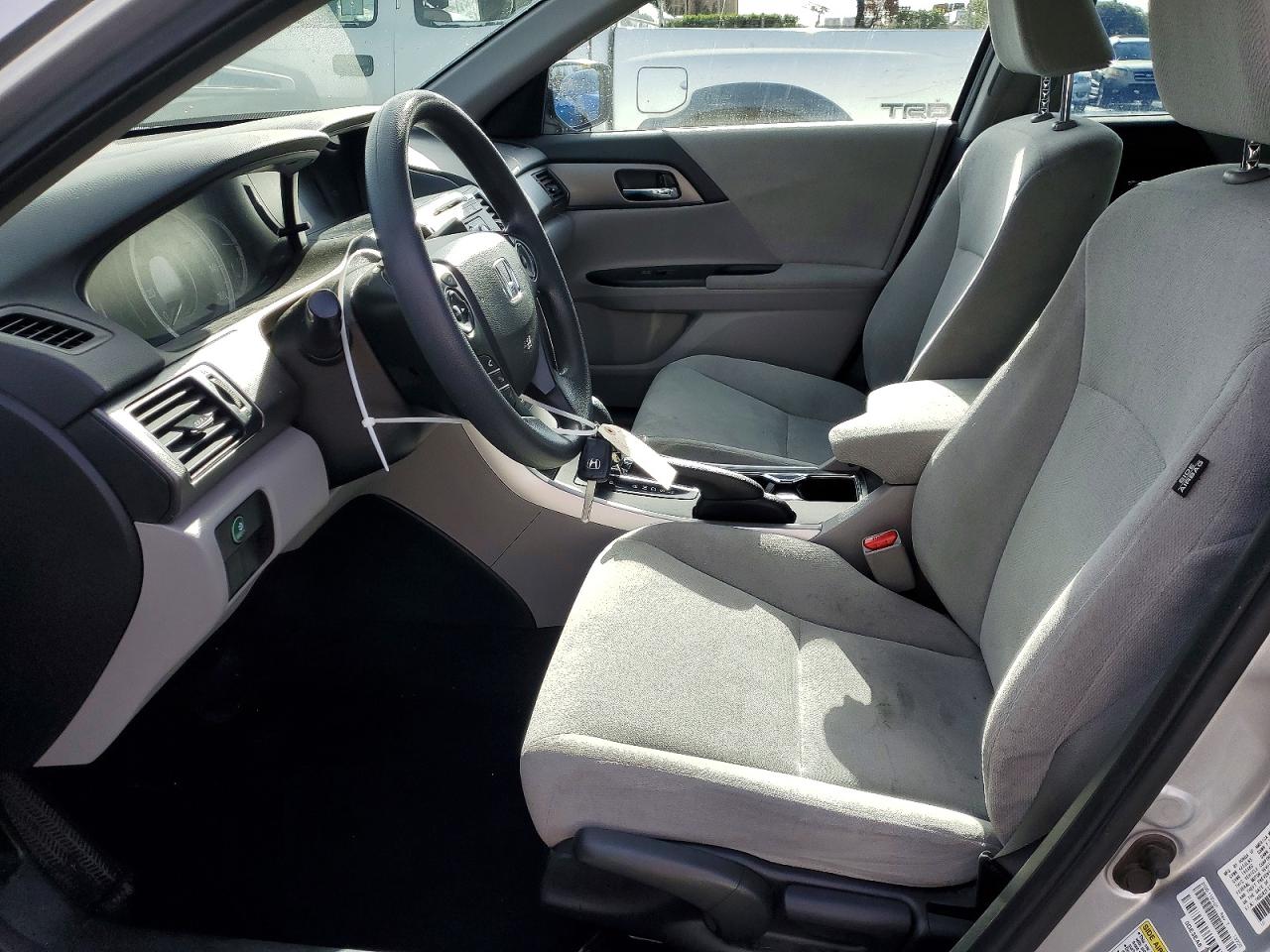 2013 HONDA ACCORD LX photo 7