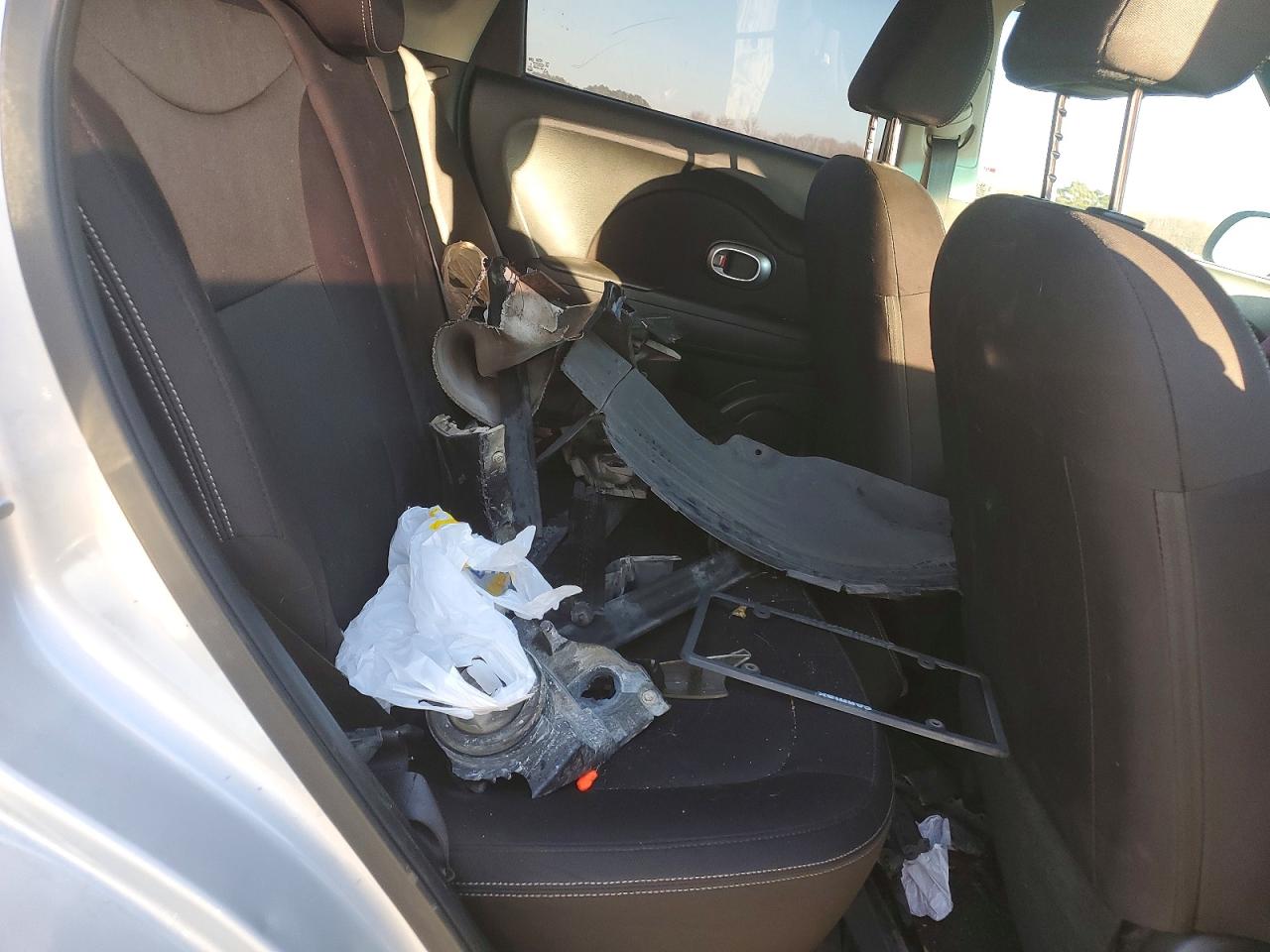 2016 KIA SOUL photo 21