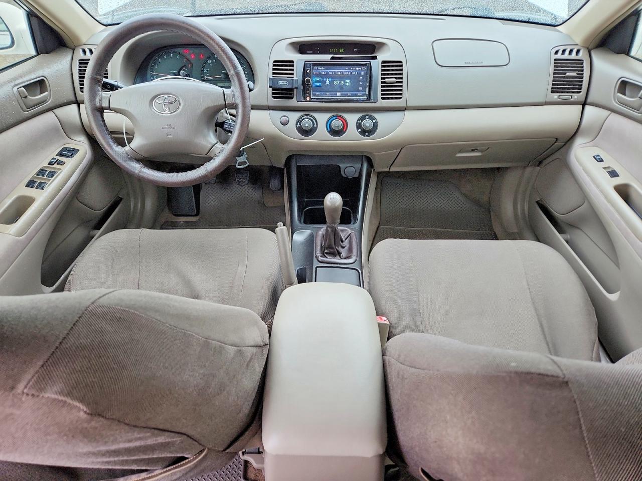 2003 TOYOTA CAMRY LE photo 8