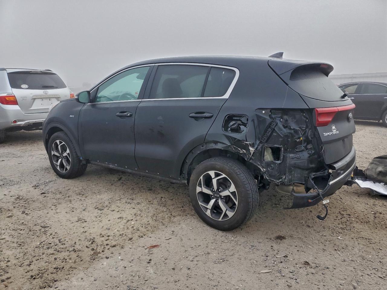 2020 KIA SPORTAGE LX photo 2