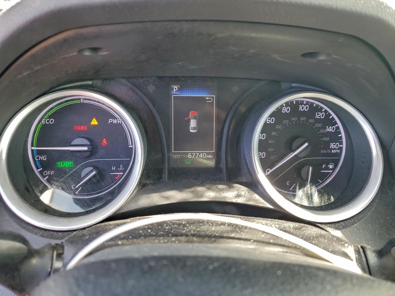 2022 TOYOTA CAMRY LE photo 9