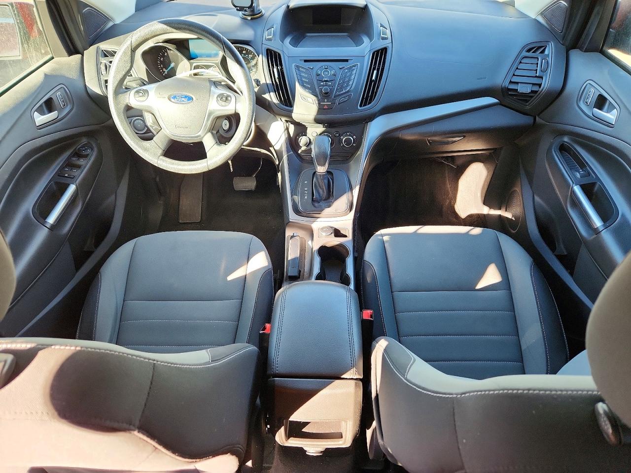 2016 FORD ESCAPE SE photo 8