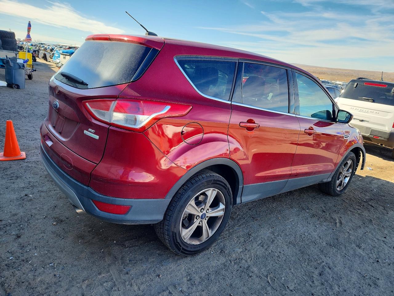 2016 FORD ESCAPE SE photo 3