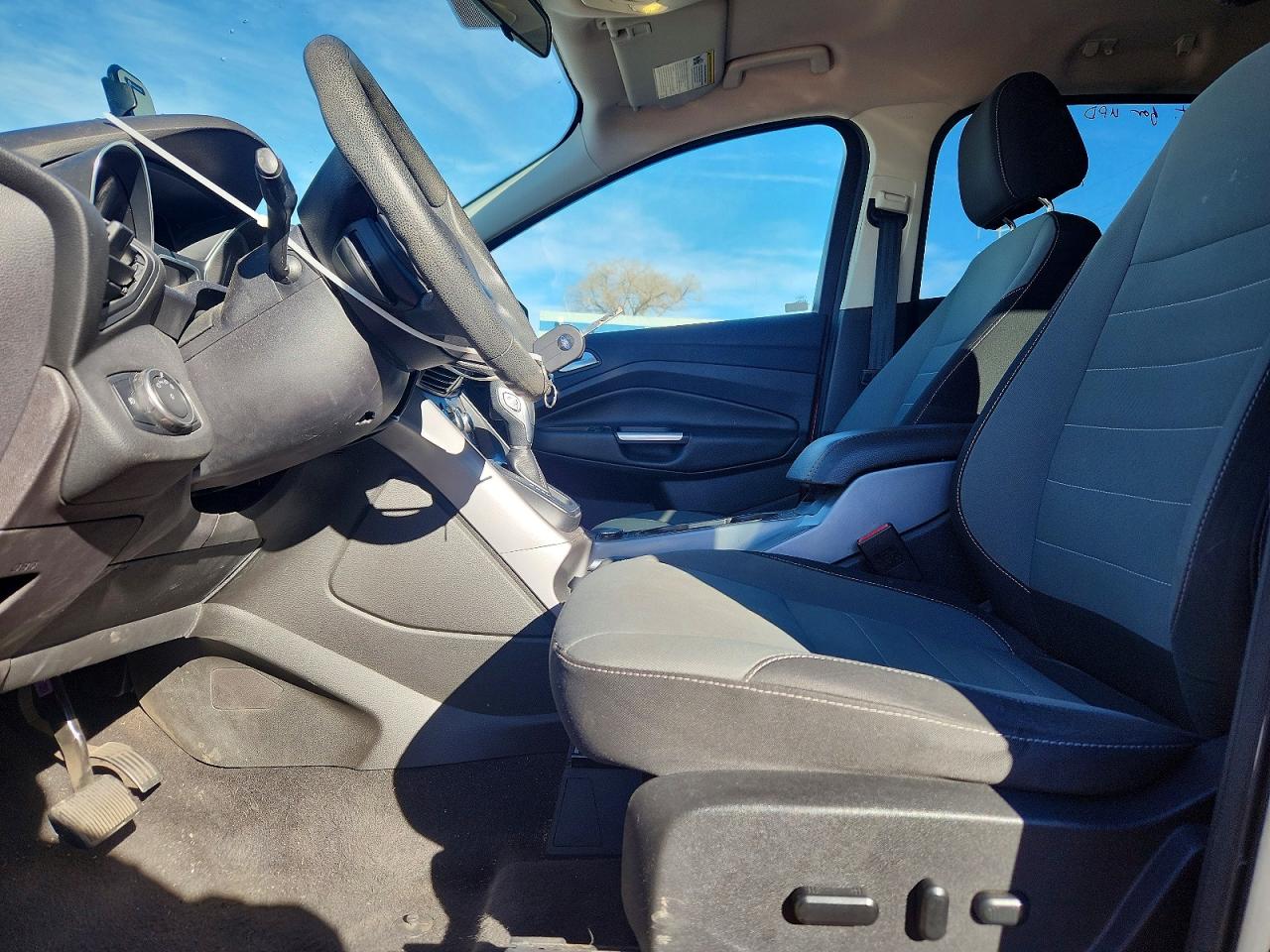 2016 FORD ESCAPE SE photo 7