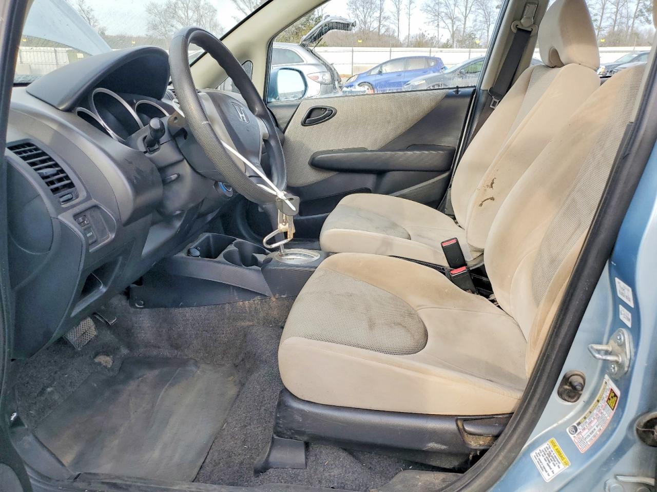 2007 HONDA FIT photo 7