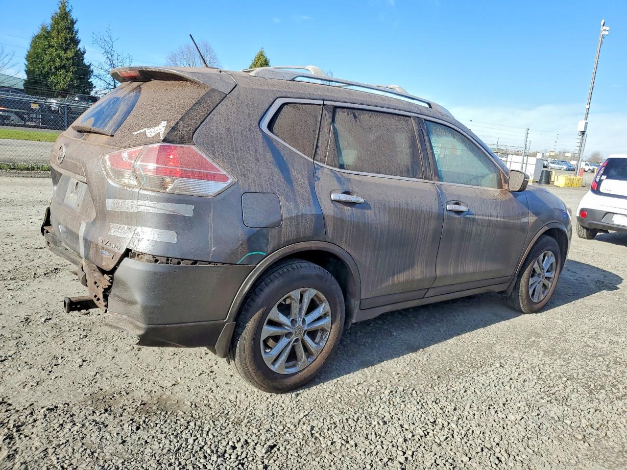 2014 NISSAN ROGUE S photo 3