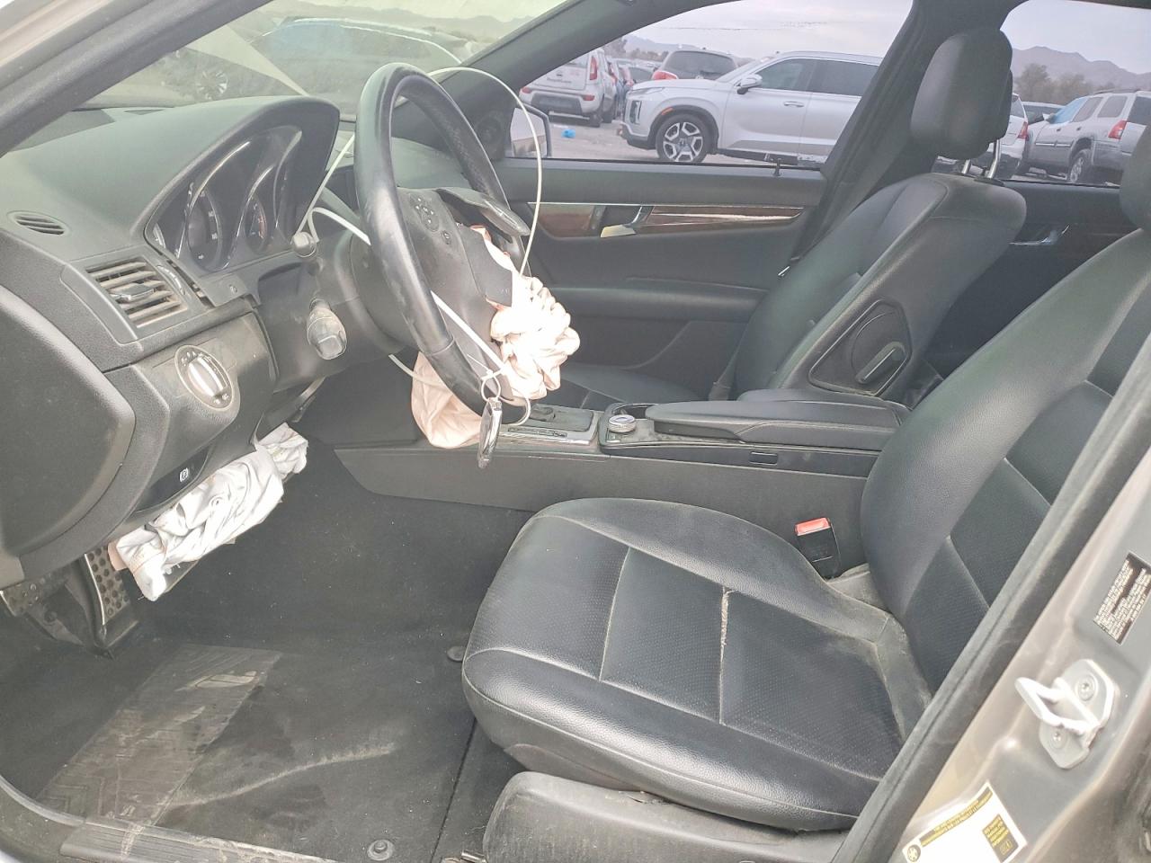 2010 MERCEDES-BENZ C 300 photo 7