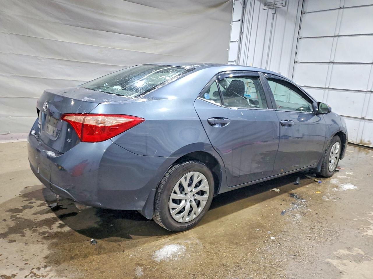 2019 TOYOTA COROLLA L photo 3