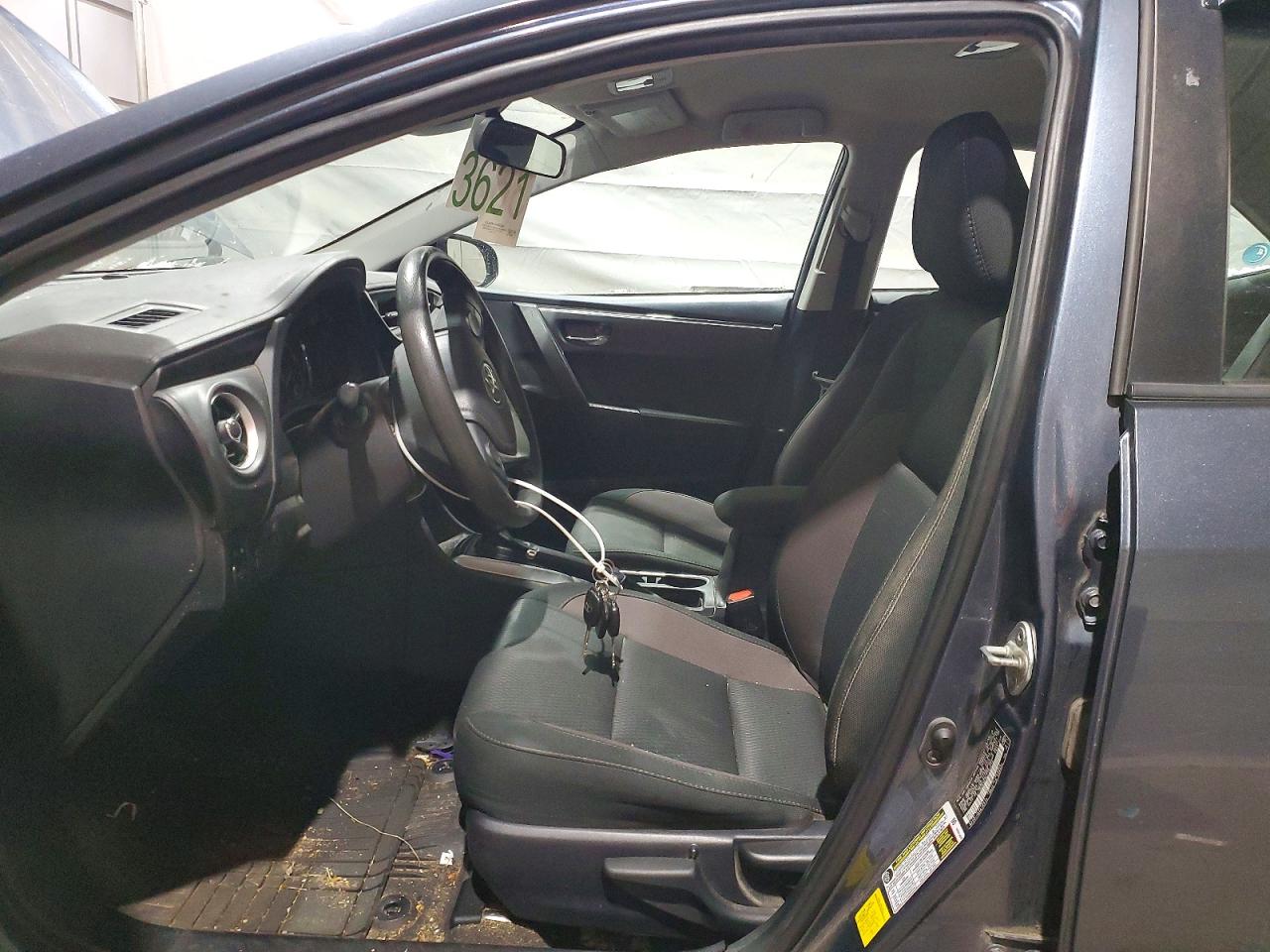 2019 TOYOTA COROLLA L photo 7