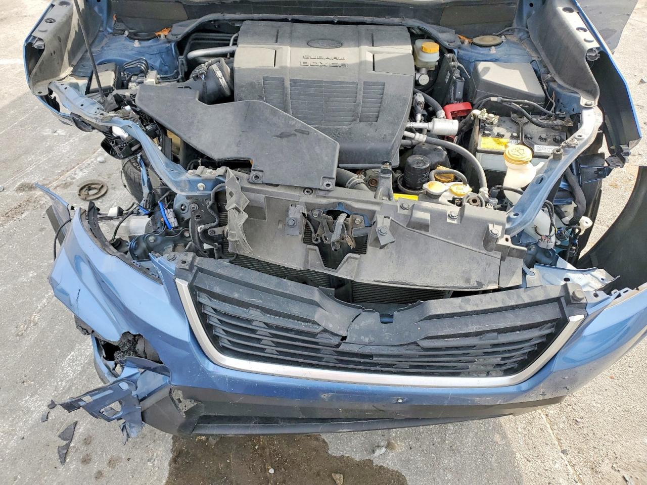 2019 SUBARU FORESTER photo 11