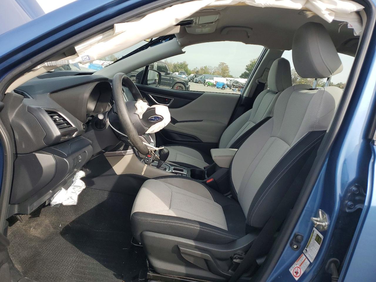 2019 SUBARU FORESTER photo 7