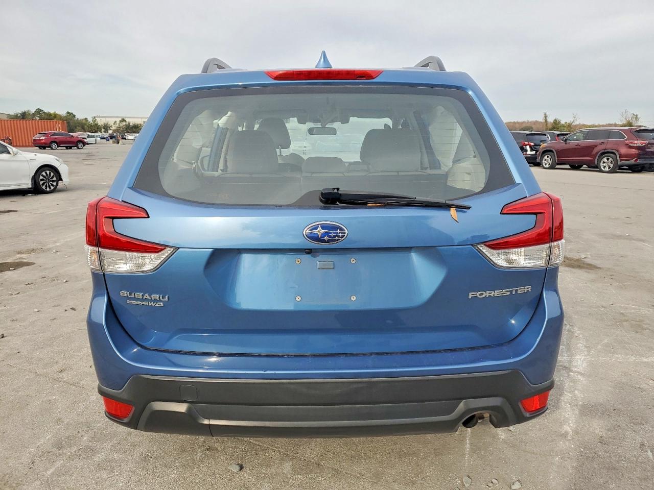 2019 SUBARU FORESTER photo 6