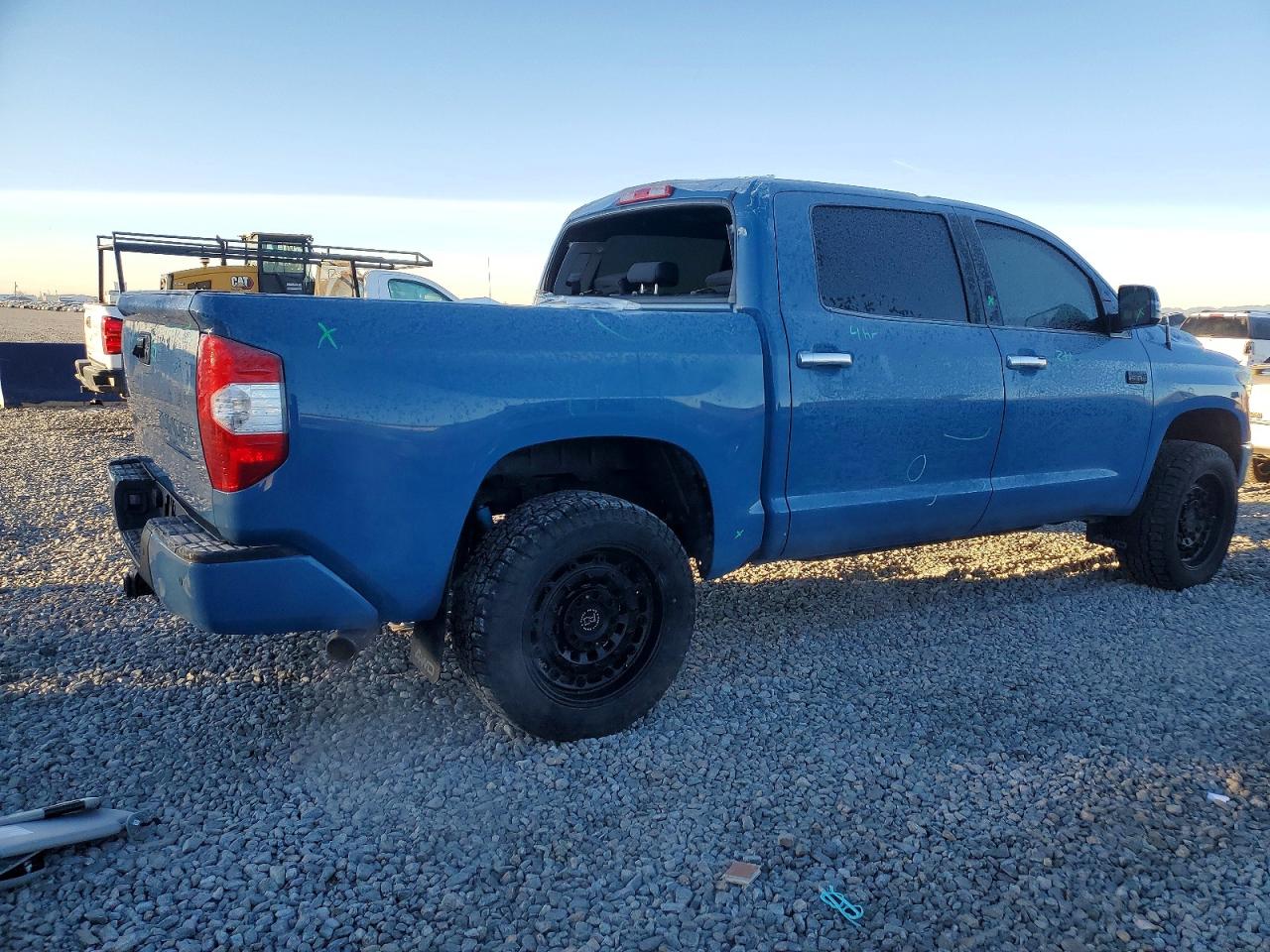2018 TOYOTA TUNDRA CREWMAX LIMITED photo 3