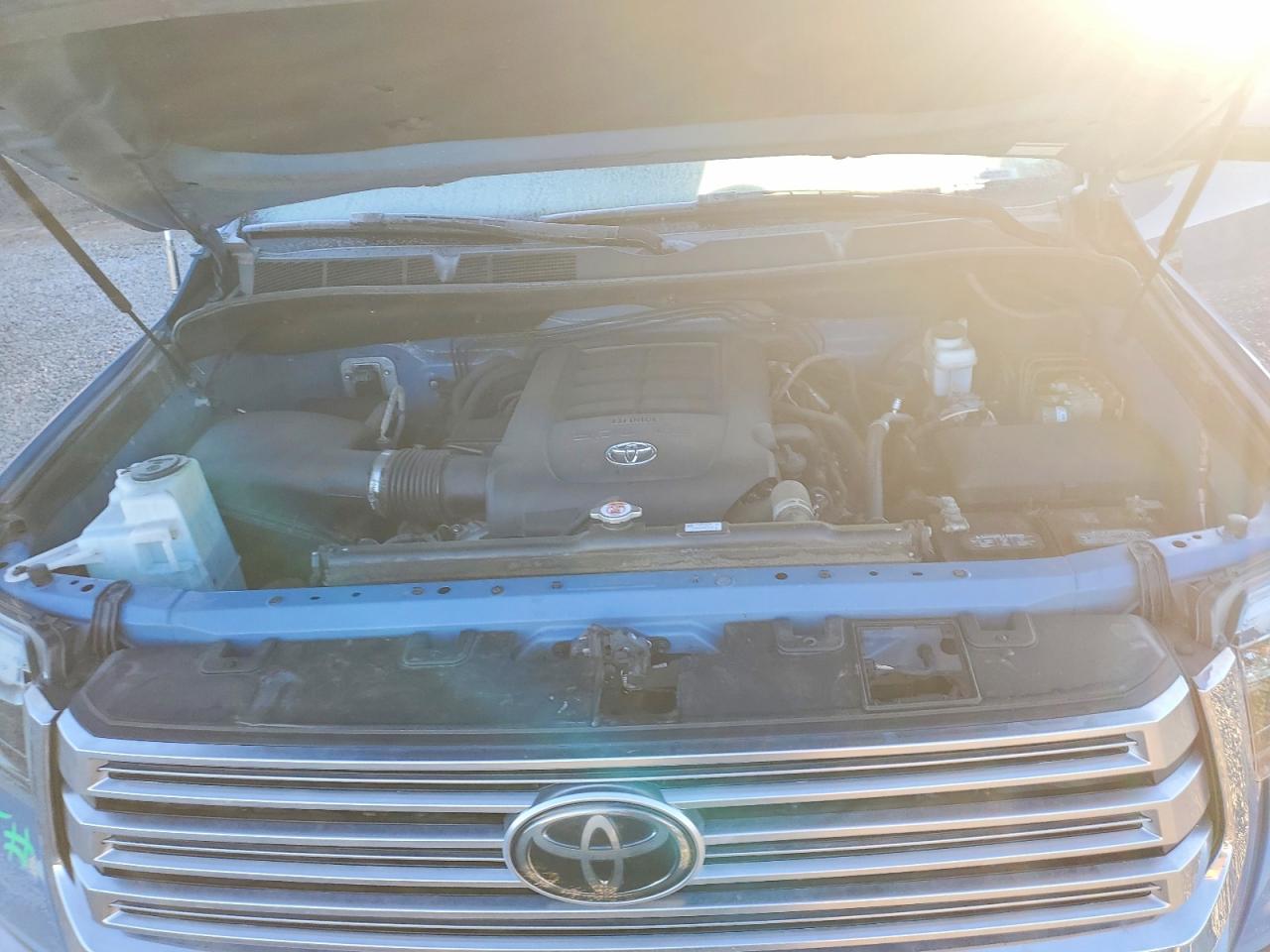 2018 TOYOTA TUNDRA CREWMAX LIMITED photo 11