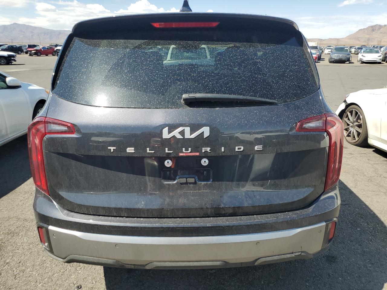 2025 KIA TELLURIDE LX photo 6