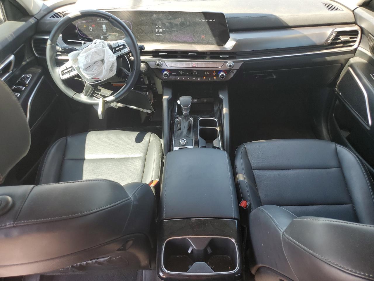 2025 KIA TELLURIDE LX photo 8