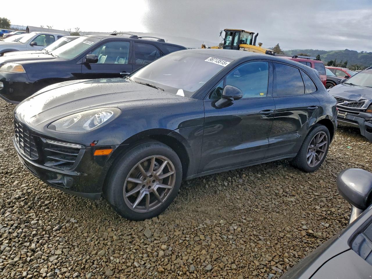 2015 PORSCHE MACAN