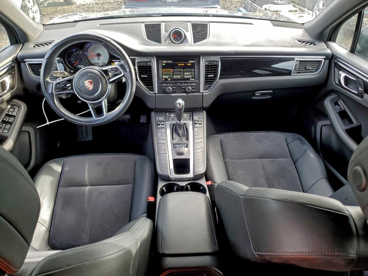 2015 PORSCHE MACAN S photo 8