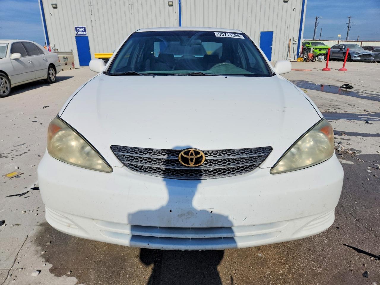 2003 TOYOTA CAMRY LE photo 5