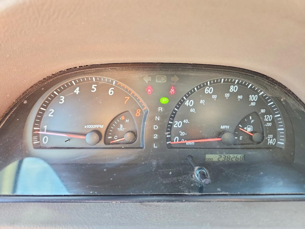 2003 TOYOTA CAMRY LE photo 9