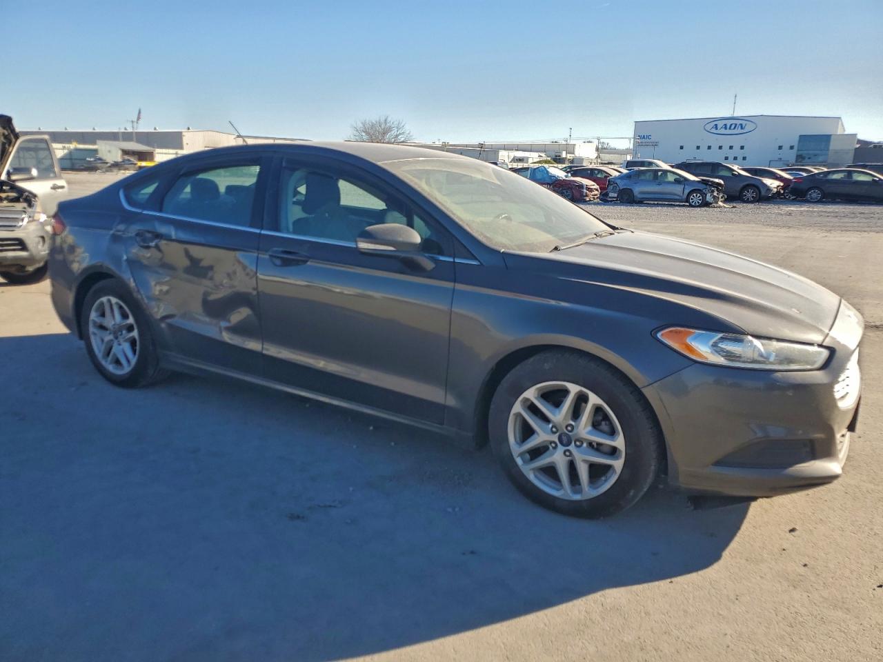 2015 FORD FUSION SE photo 4