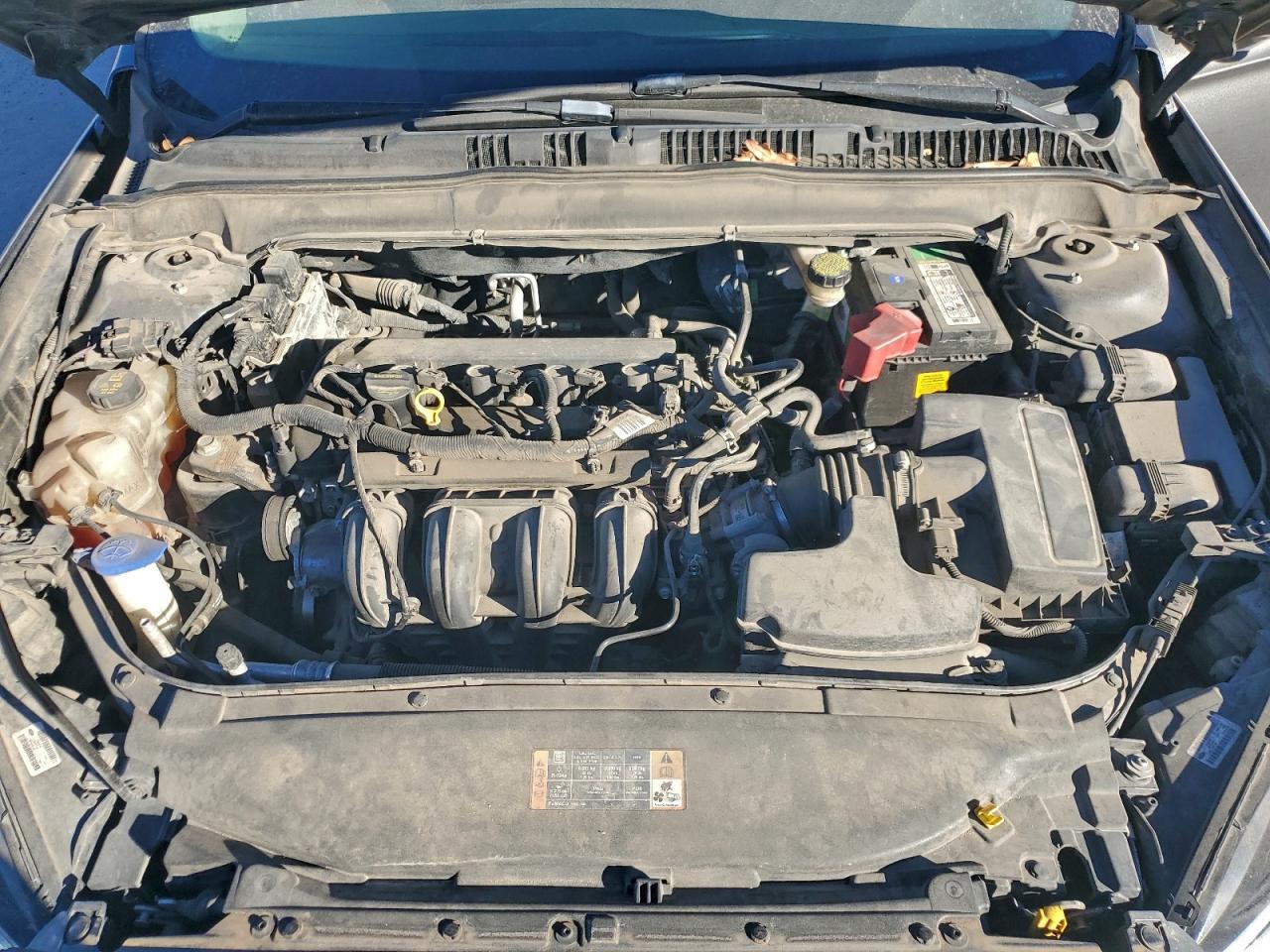 2015 FORD FUSION SE photo 11