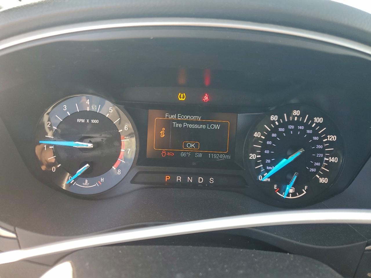 2015 FORD FUSION SE photo 9