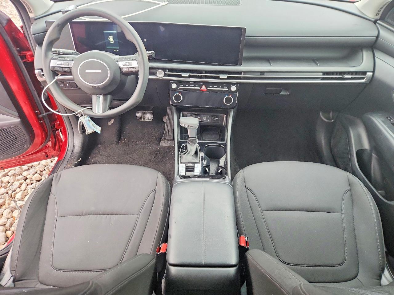 2025 HYUNDAI TUCSON SEL photo 8