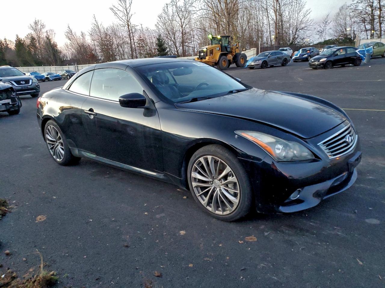 2011 INFINITI G37 BASE photo 4