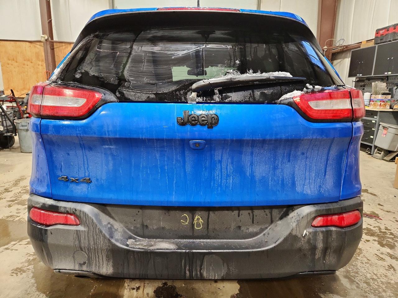 2017 JEEP CHEROKEE SPORT photo 6