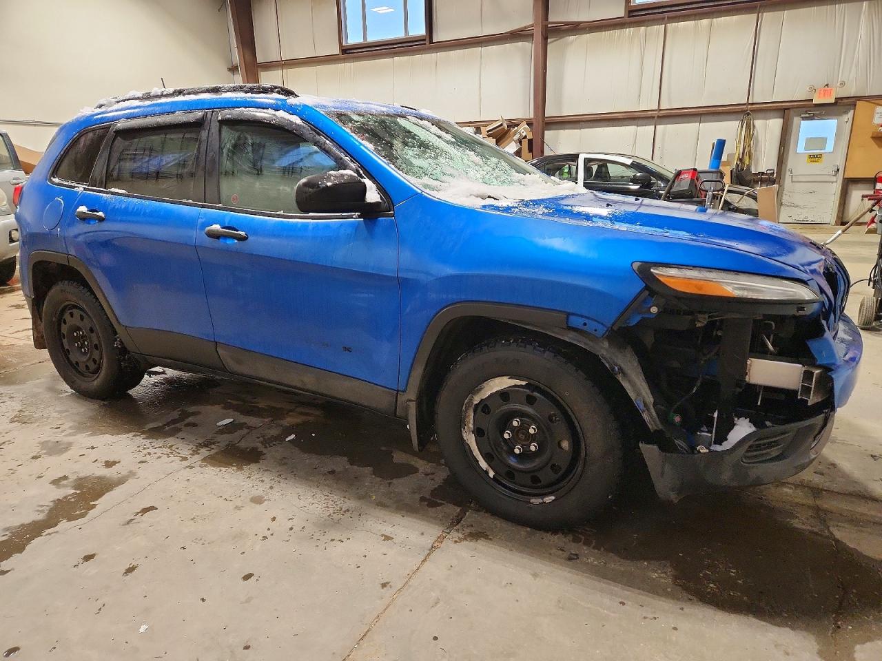 2017 JEEP CHEROKEE SPORT photo 4