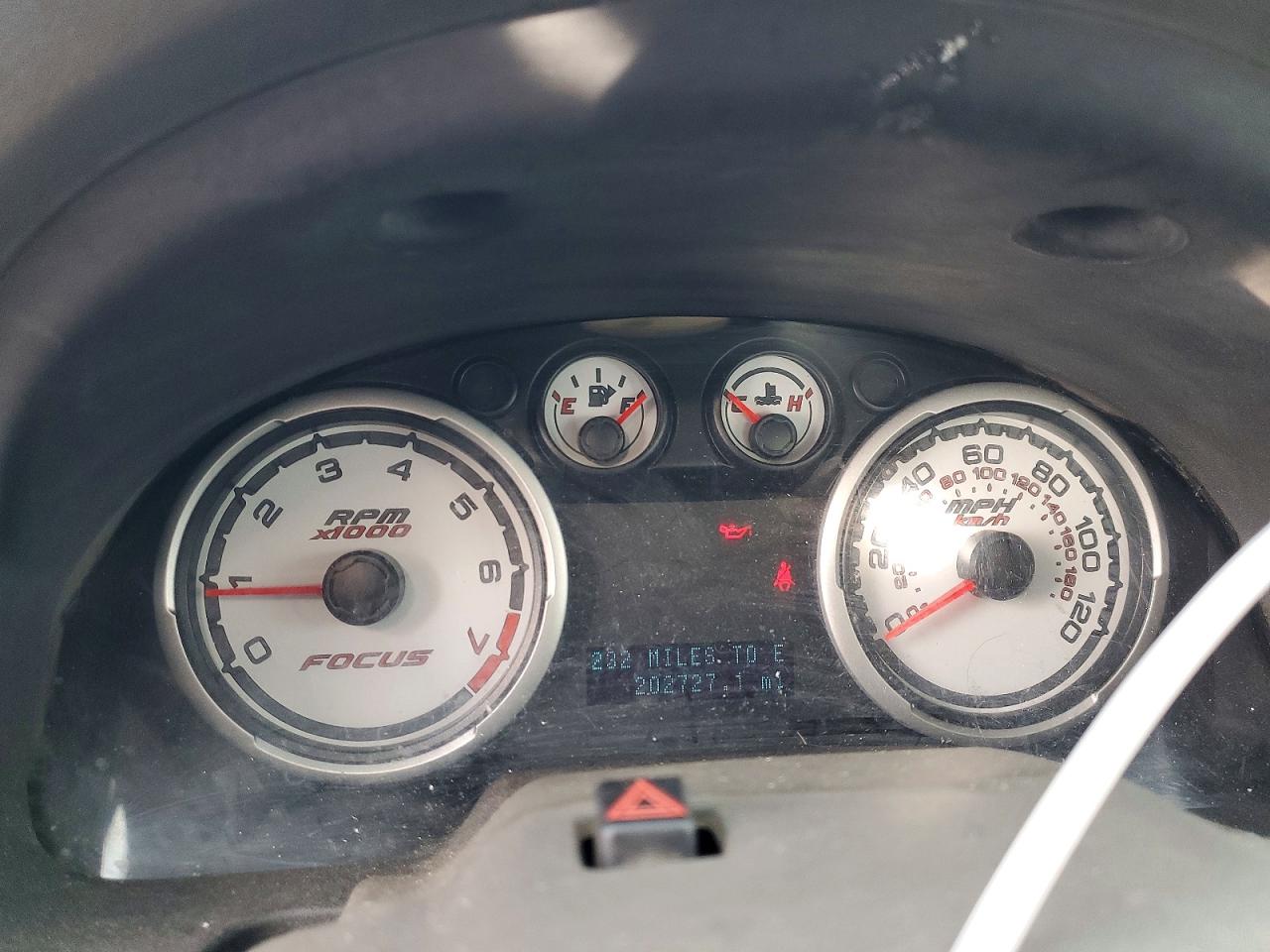 2008 FORD FOCUS SE photo 9