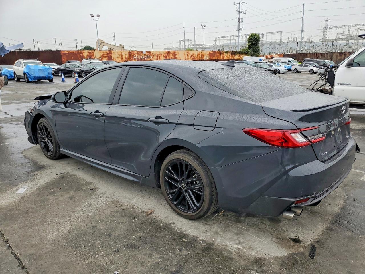 2025 TOYOTA CAMRY XSE photo 2