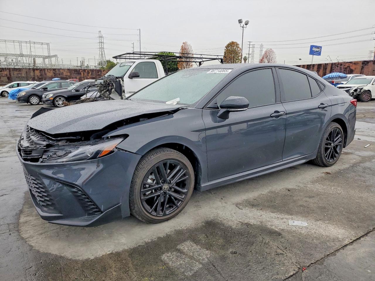 2025 TOYOTA CAMRY