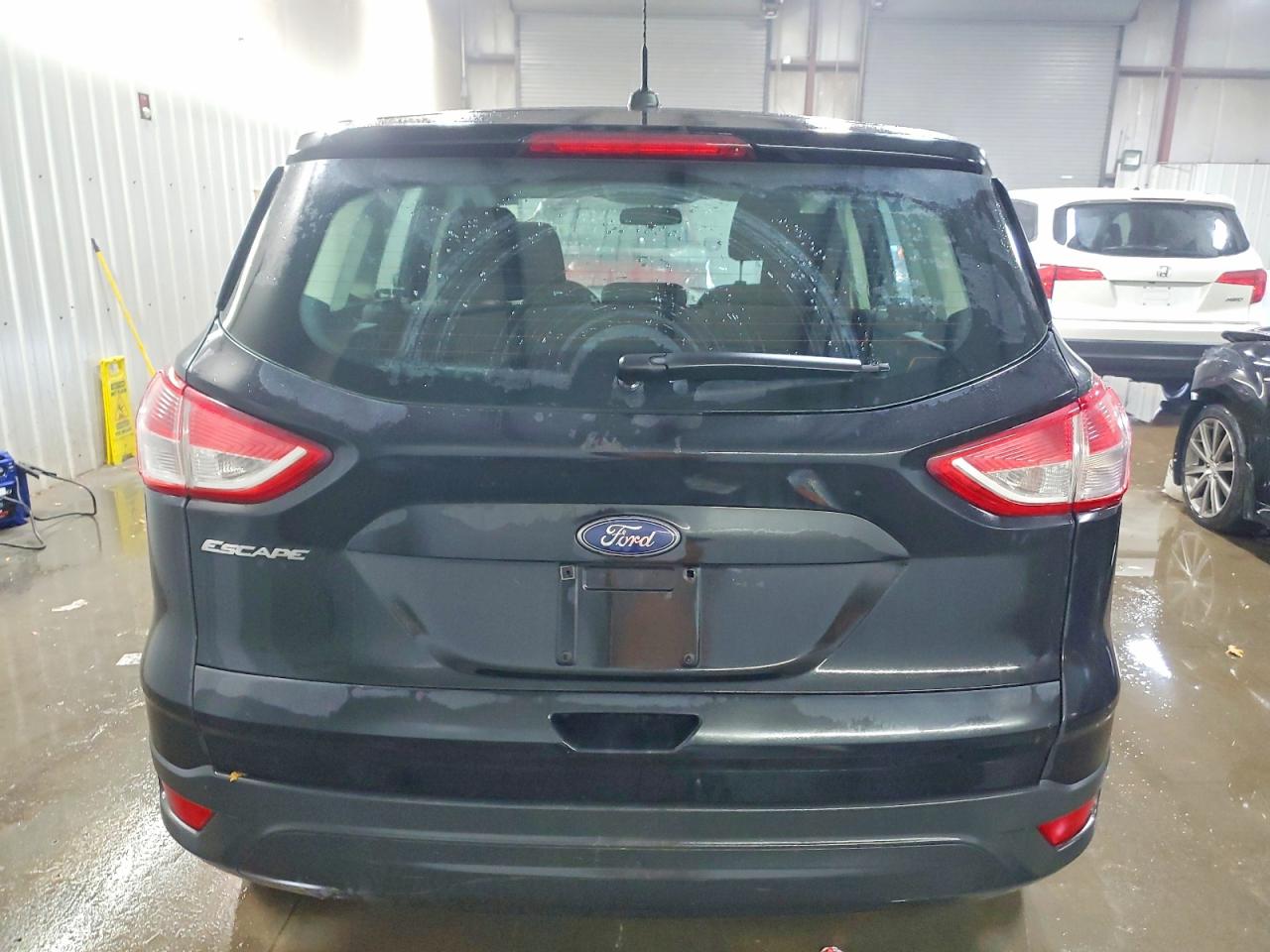 2013 FORD ESCAPE S photo 6