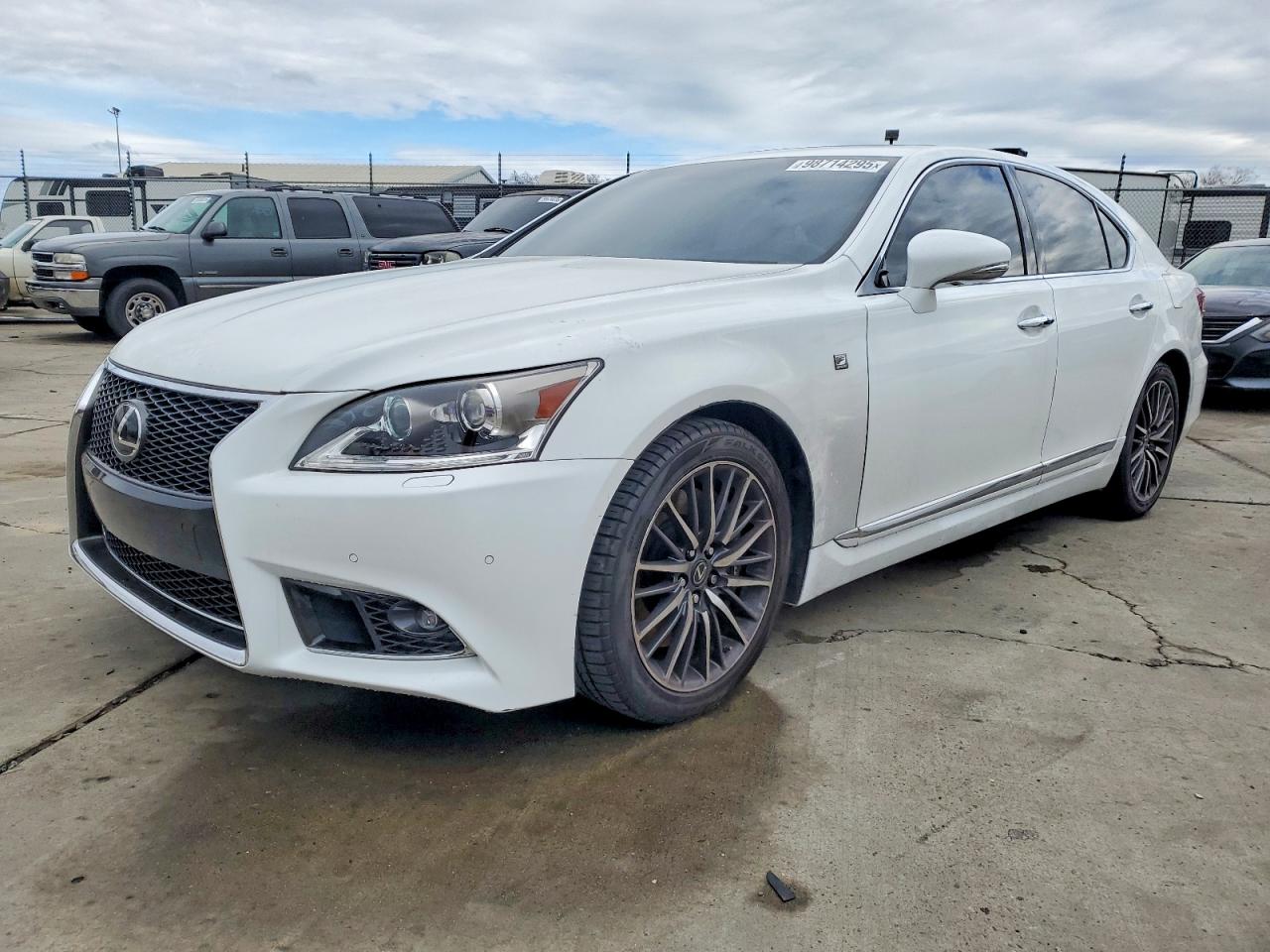 2014 LEXUS LS
