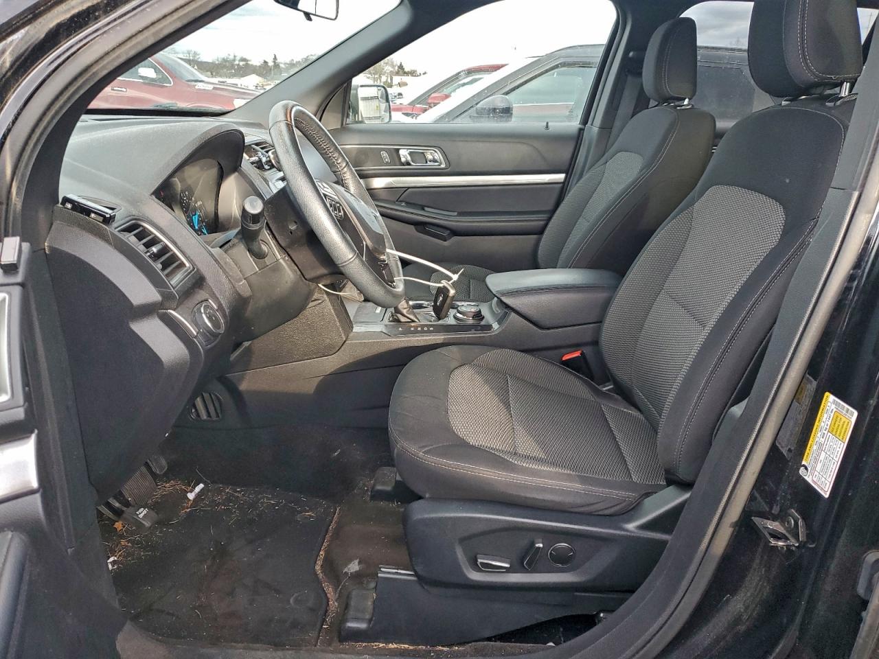 2018 FORD EXPLORER XLT photo 7